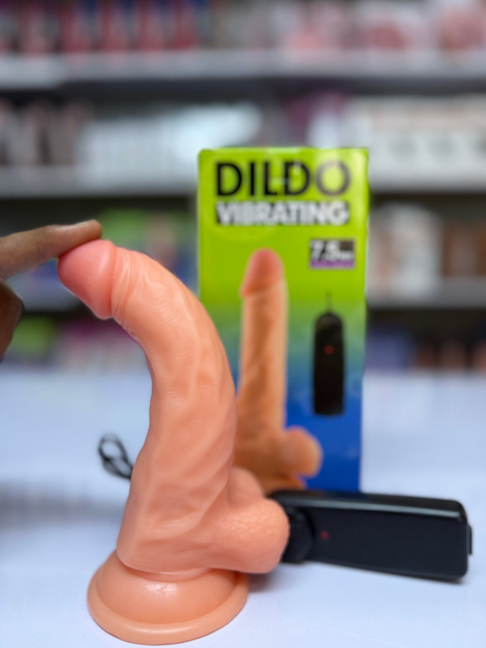 vibrating dildo 7.5